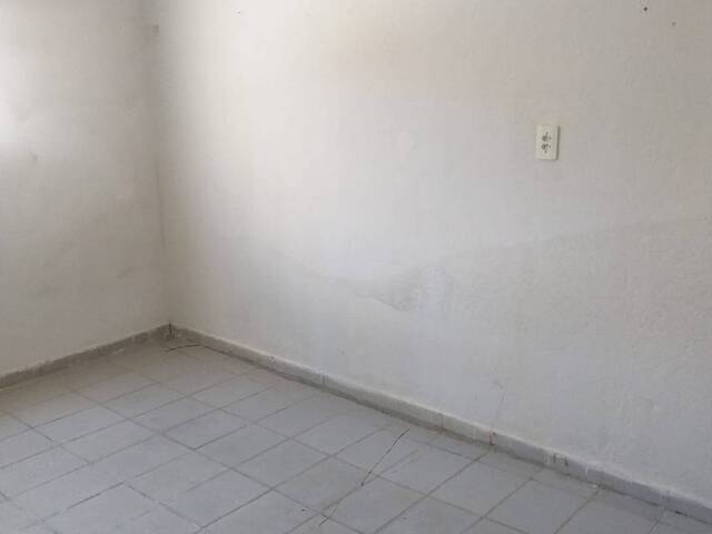 Casa para Locação em João Pessoa - 5